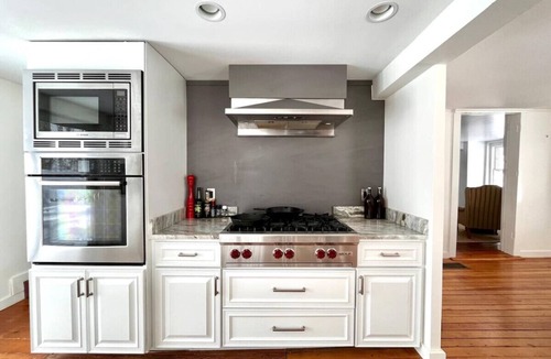 Mount Washington House | Beautiful Berkshires Colonial on 7 acres