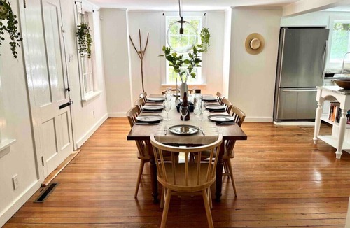 Mount Washington House | Beautiful Berkshires Colonial on 7 acres