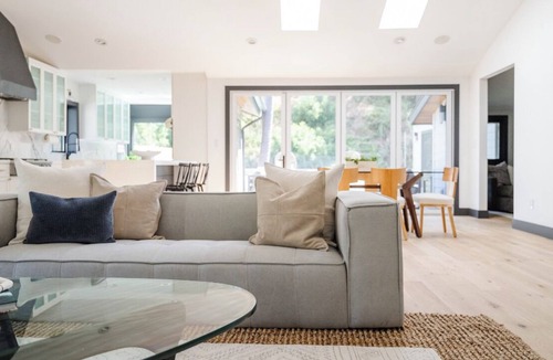 Beverly Glen House | Beautiful Beverly Hills Retreat