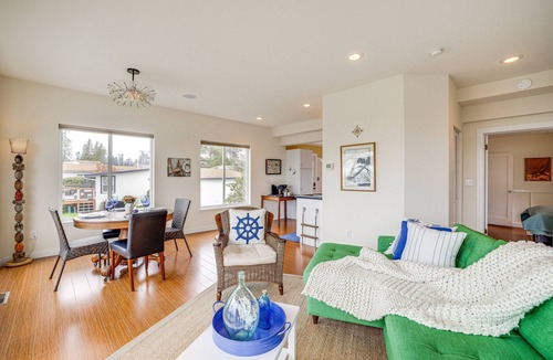 Birch Bay House | Beautiful Birch Bay Retreat w/Deck & Fire Pit!