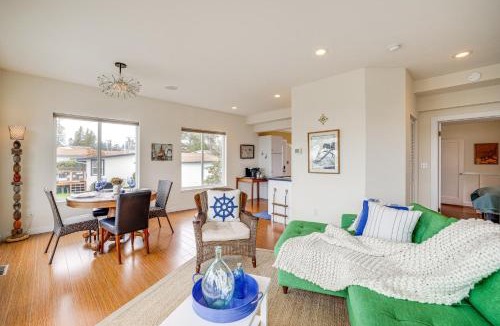 Birch Bay House | Beautiful Birch Bay Retreat with Deck and Fire Pit!