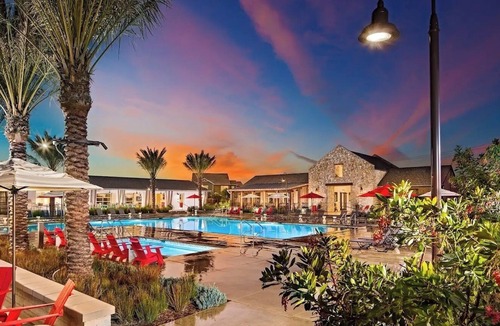 Eastvale Condo | Beautiful Brand-New Townhouse – Super Clean, Family Friendly & Close to Shopping