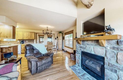 Reeds Spring House | Beautiful Branson