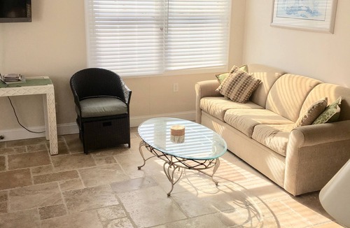 Wildwood Crest Condo | Beautiful Breathtaking Views, condo, across the street from the BEACH! Unit 6