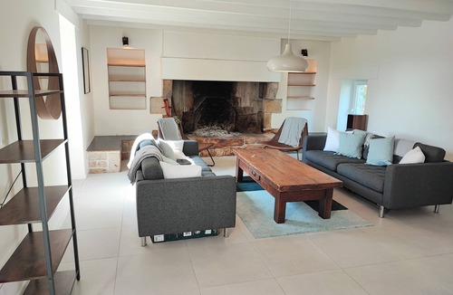 Penmarch Cottage | Beautiful Breton house near Pointe de la Torche