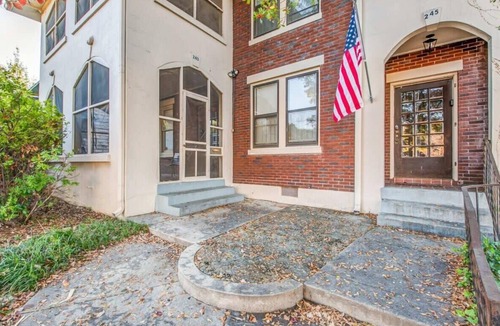 Evergreen House | Beautiful Brick Patio, Top Unit- Bluemoon Bungalow
