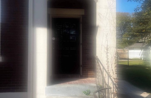 Evergreen House | Beautiful Brick Patio, Top Unit- Bluemoon Bungalow