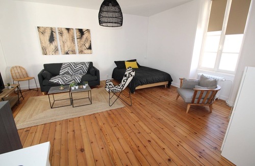 La Roche-sur-Yon Apartment | Beautiful bright apartment, super center La Roche sur Yon