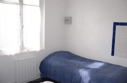 Le Mesnil-Esnard House | Beautiful bright room