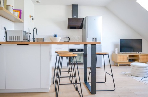 Saint-Serge Apartment | Beautiful, bright and quiet apartment for 2 people