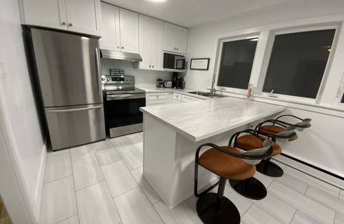 Charlottetown Apartment | Beautiful Brighton/Charlottetown; 1300 sq ft. apartment with AC and large deck.