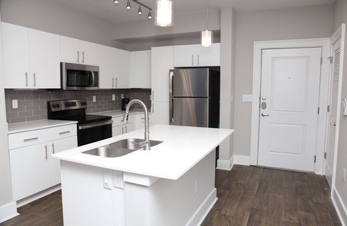 Lindbergh Apartment | Beautiful Buckhead Relaxation Haven