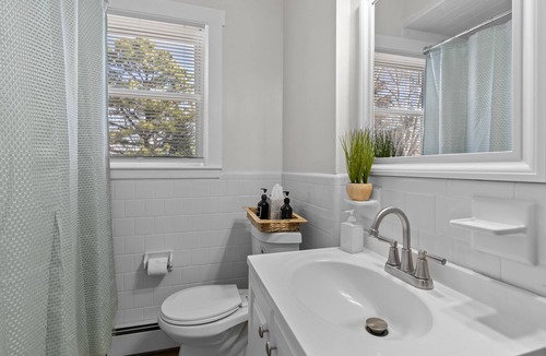 Washington Park House | Beautiful Bungalow in PVD!