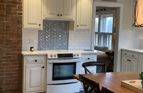 Nantucket Town House | BEAUTIFUL BUNGALOW on ORANGE ST, WALK TO TOWN!