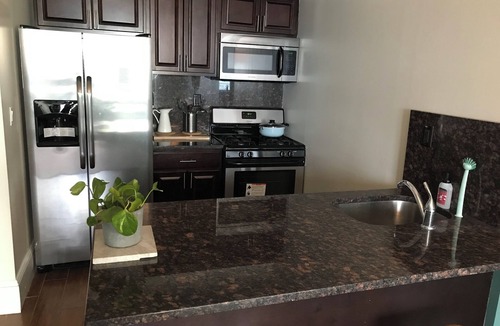 Bushwick Apartment | Beautiful Bushwick Oasis