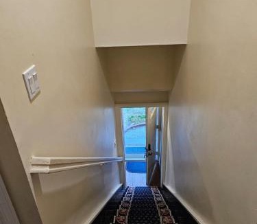 Elmont House | Beautiful C&C