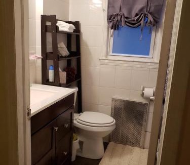 Elmont House | Beautiful C&C