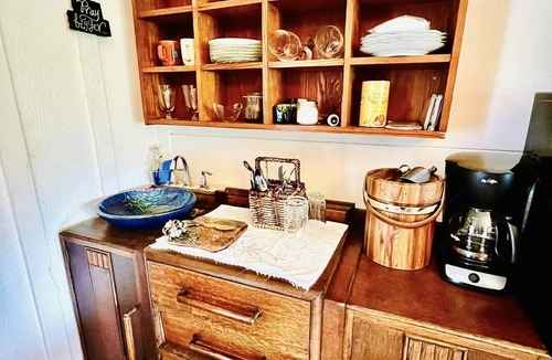 Kennard House | BEAUTIFUL CABIN IN THE DAVY CROCKETT NATIONAL FOREST WITH POOL ON PROPERTY