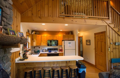 North Pole Cabin | BEAUTIFUL CABIN NEAR WHITEFACE WITH FIRE PIT AND WRAP AROUND PORCH