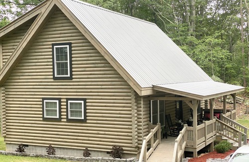 Trenton Cabin | Beautiful Cabin on Private Wooded Acreage