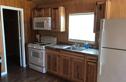 Waynesville Cabin | Beautiful Cabin Sleeps 2