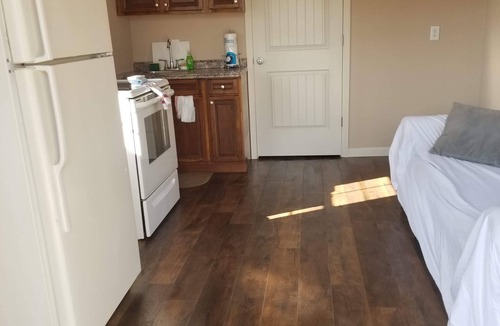 Waynesville Cabin | Beautiful Cabin sleeps 2