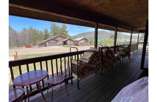 Pagosa Highlands Ski Chalet | Beautiful Cabin Retreat:Ski, Hike, Fishing&Bike!