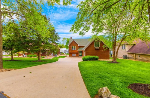 Gravois Mills House | Beautiful Calm Water Lakefront Home, Flat Lot & Large Private Dock.