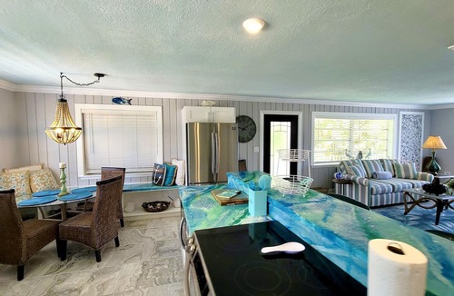 Layton House | Beautiful Canalfront Home in Layton with Dockage