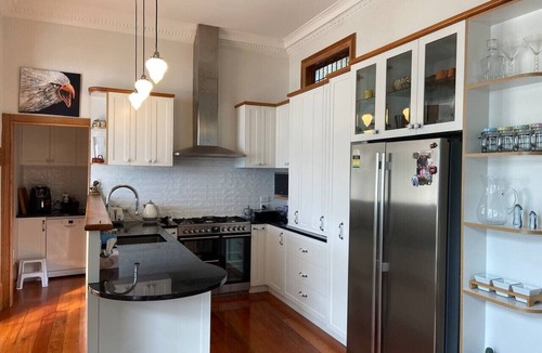 Wellington House | Beautiful central executive home