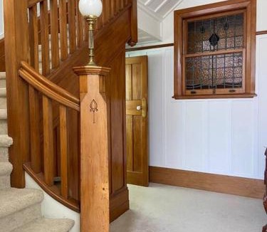 Oriental Bay Apartment | Beautiful central executive home