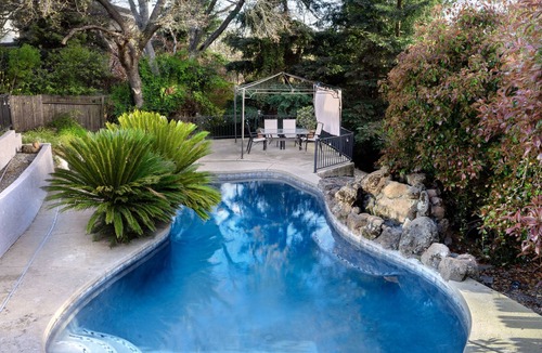 Roseville House | Beautiful, central located with pool and fire pit!