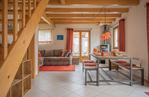 Chamoson House | Beautiful private villa for 4 people with WIFI, TV, terrace and parking