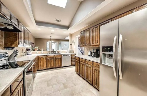 Trophy Club Ski Chalet | Beautiful Chalet across the Trophy Club golf course