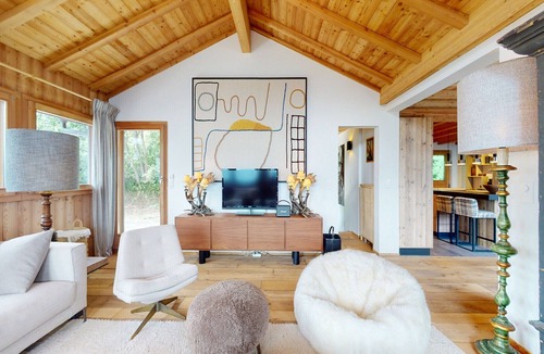 Granges Ski Chalet | Beautiful chalet in Le Bouveret with garden