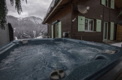 Ruetli House | Beautiful chalet in Seelisberg with lake view!