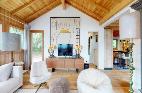 Granges Ski Chalet | Beautiful chalet in Le Bouveret with garden