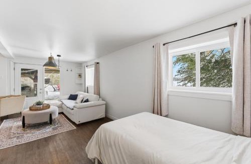 Stanstead Township Ski Chalet | Beautiful Chalet Magog