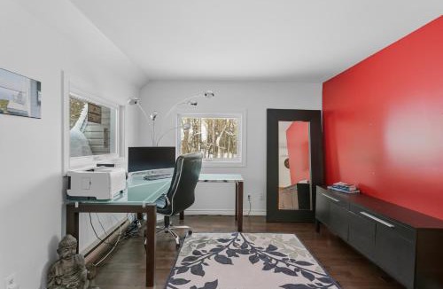 Stanstead Township Ski Chalet | Beautiful Chalet Magog