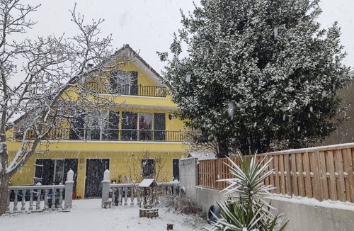 Colombes House | Beautiful Chalet-style house. 10 min from Paris
