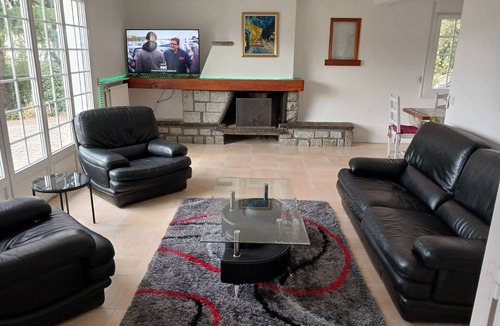 Chateaubriant House | Beautiful character house