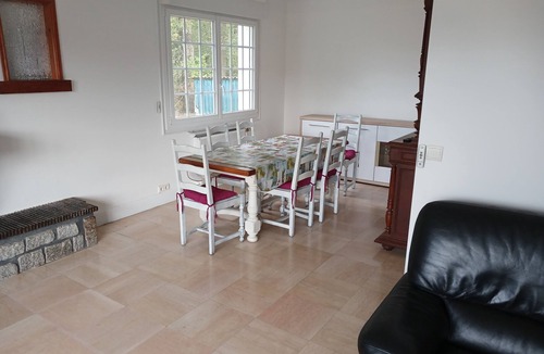 Chateaubriant House | Beautiful character house