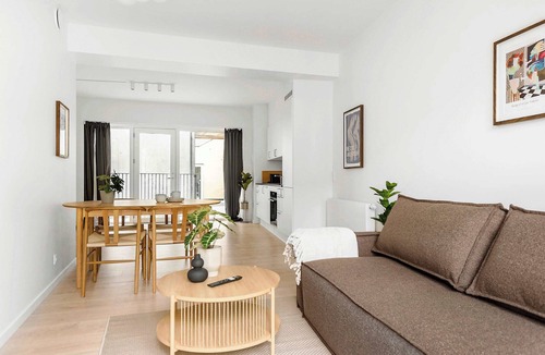Midtbyen Apartment | Beautiful City Center Apartment w Balcony