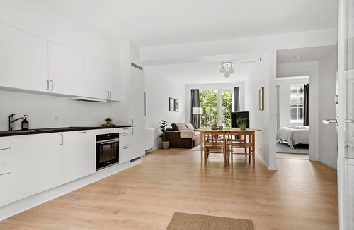 Midtbyen Apartment | Beautiful City Center Apartment w Balcony
