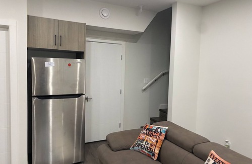 Airdrie House | Beautiful, Clean, and Cozy suite