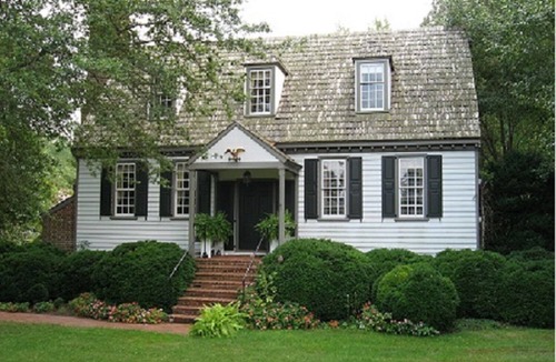 Hayes Cottage | Beautiful Colonial House