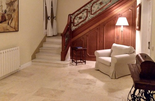 Comarruga Villa | BEAUTIFUL COLONIAL-STYLE VILLA IN FRONT OF THE BEACH