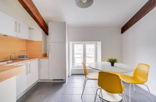 Begles Apartment | Beautiful, comfortable 2-bedroom flat