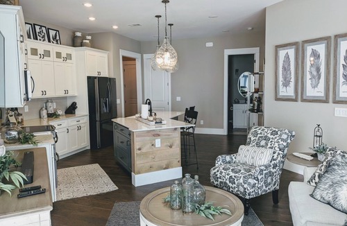 Blue Ridge Condo | Beautiful condo in downtown Blue Ridge!