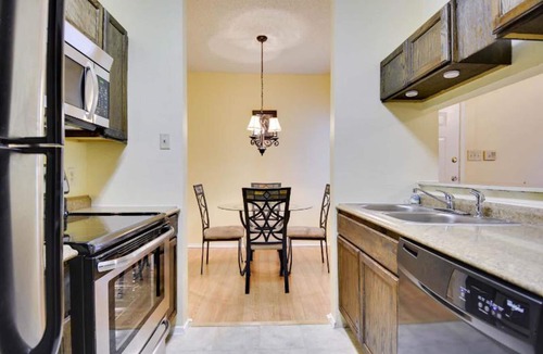 Village At Walnut Creek Condo | Beautiful Condo Near The Domain